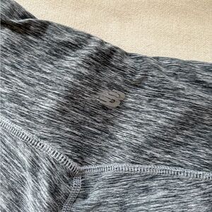 New Balance Heathered Gray Leggings Very soft XS  Yoga/Pilates/Barre